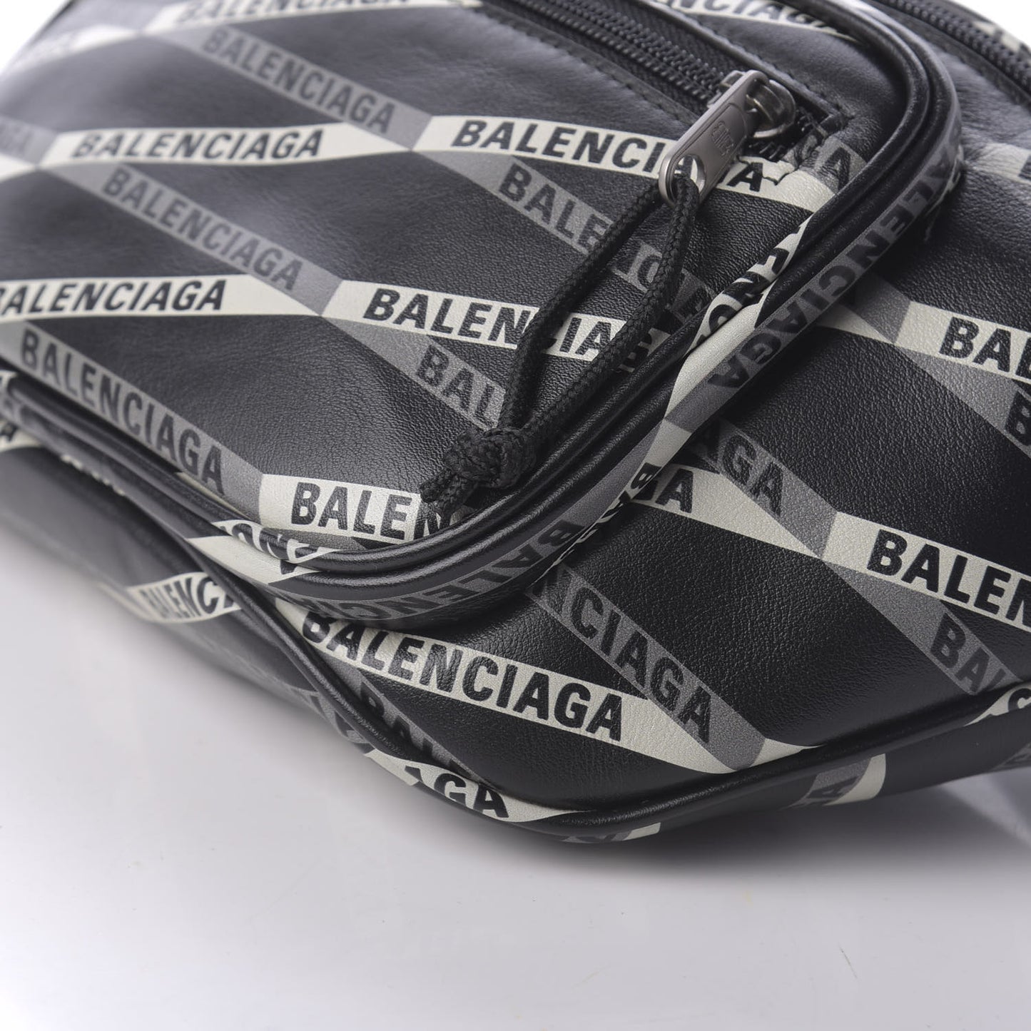 Smooth Calfskin Losange Monogram Explorer Belt Bag Black Grey