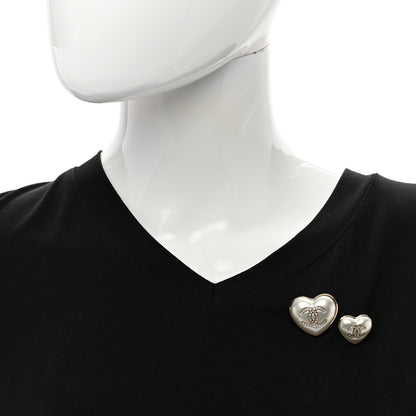 Chanel Resin Crystal CC Heart Brooch Set Pearly White Gold 2 of 6