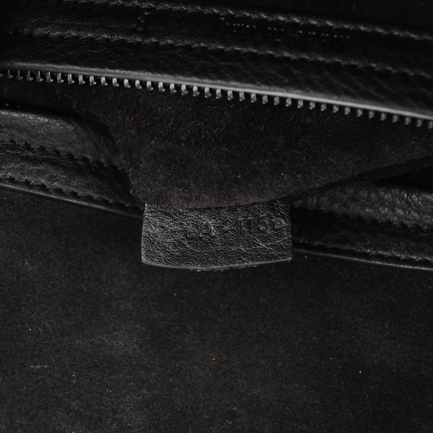Supple Calfskin Medium Phantom Luggage Black