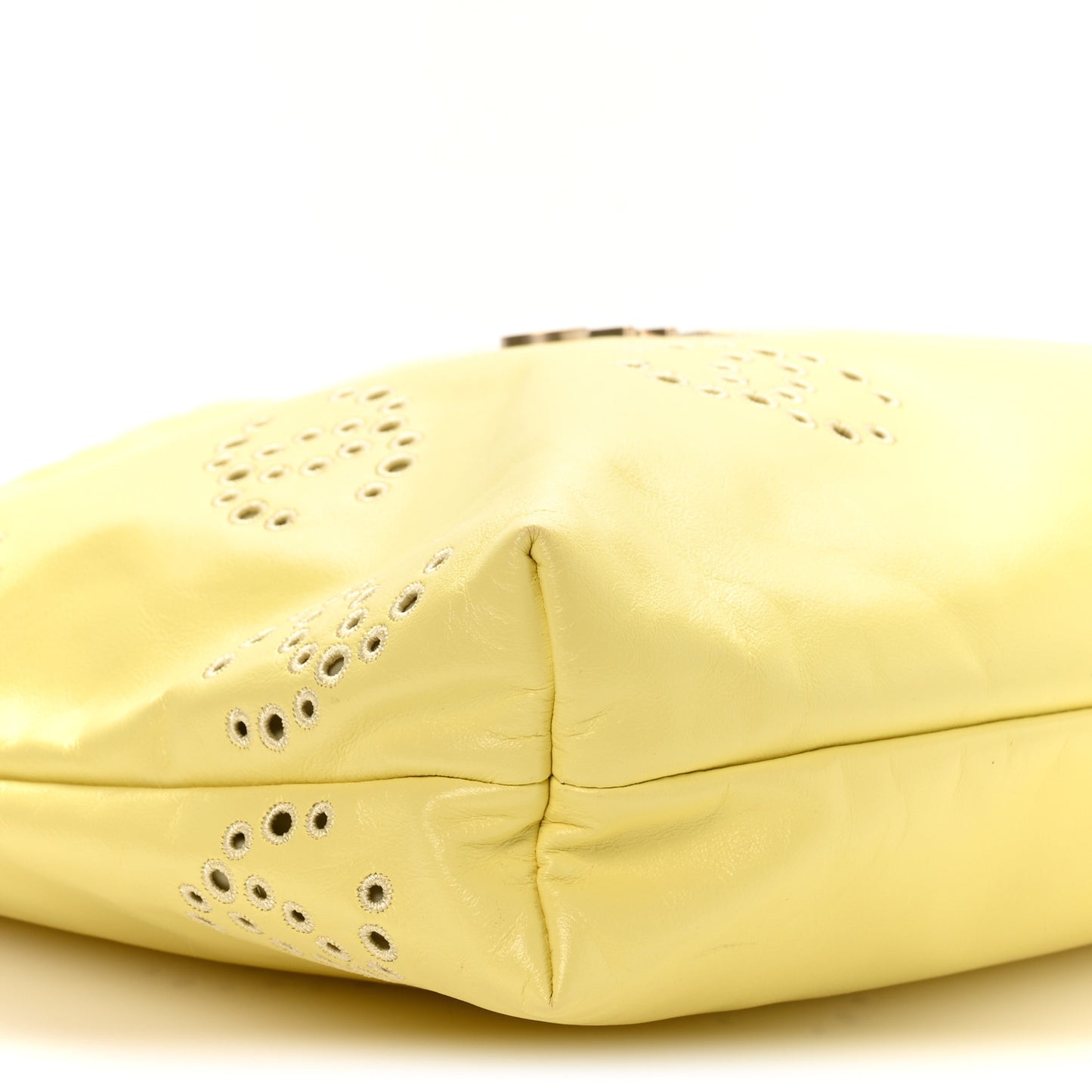 Shiny Calfskin Eyelet CC Small Chanel 22 Light Yellow