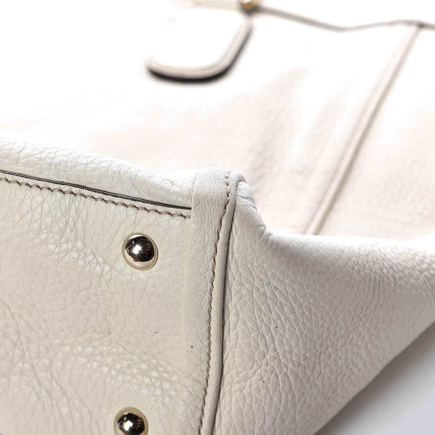 Gucci Pebbled Calfskin Large Soho Top Handle Bag Off White 18 of 20