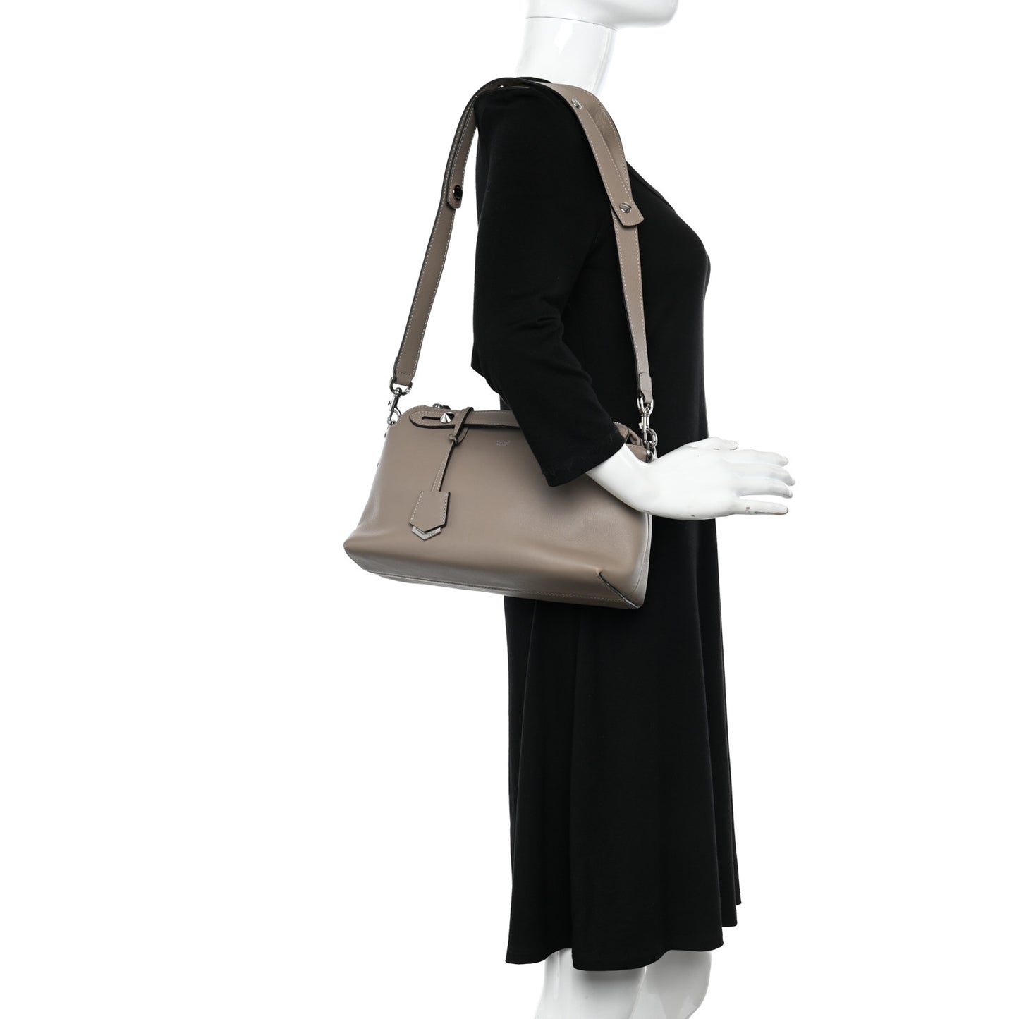 Vitello Dolce Medium By The Way Boston Bag Tortora