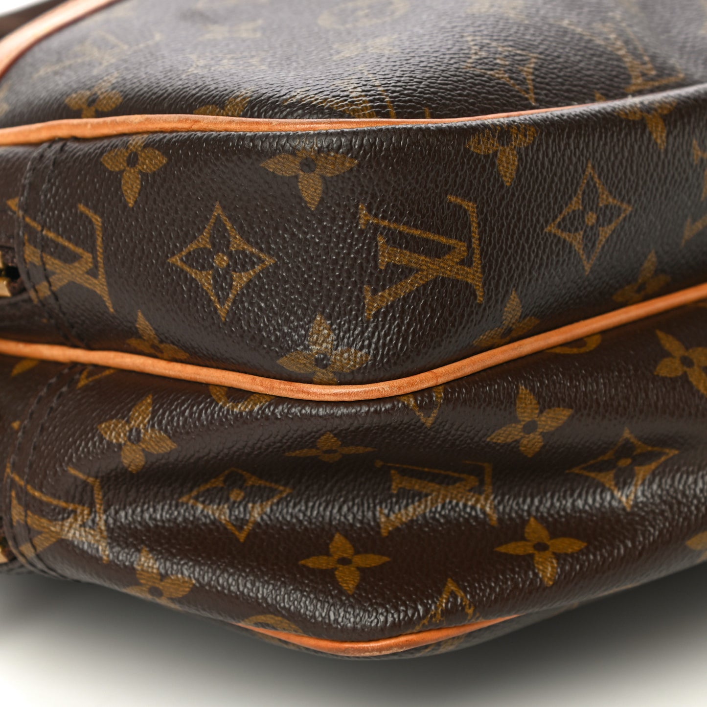 Monogram Reporter PM