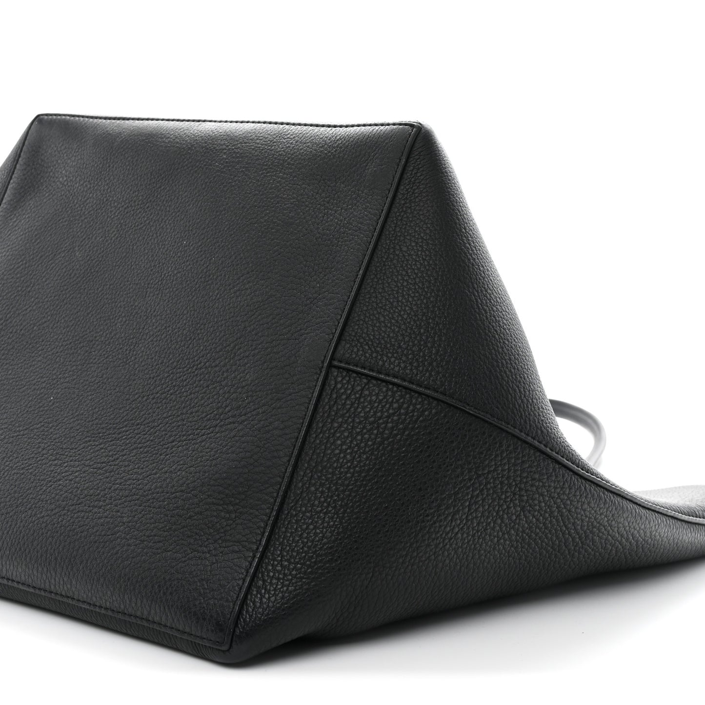 Grained Calfskin Park Tote Three Black