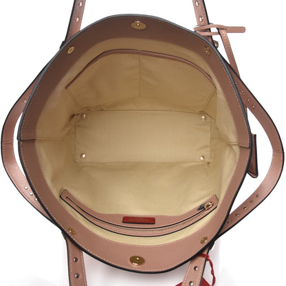 Valentino Garavani Vitello Lovestud Tote Skin Sorbet 5 of 9