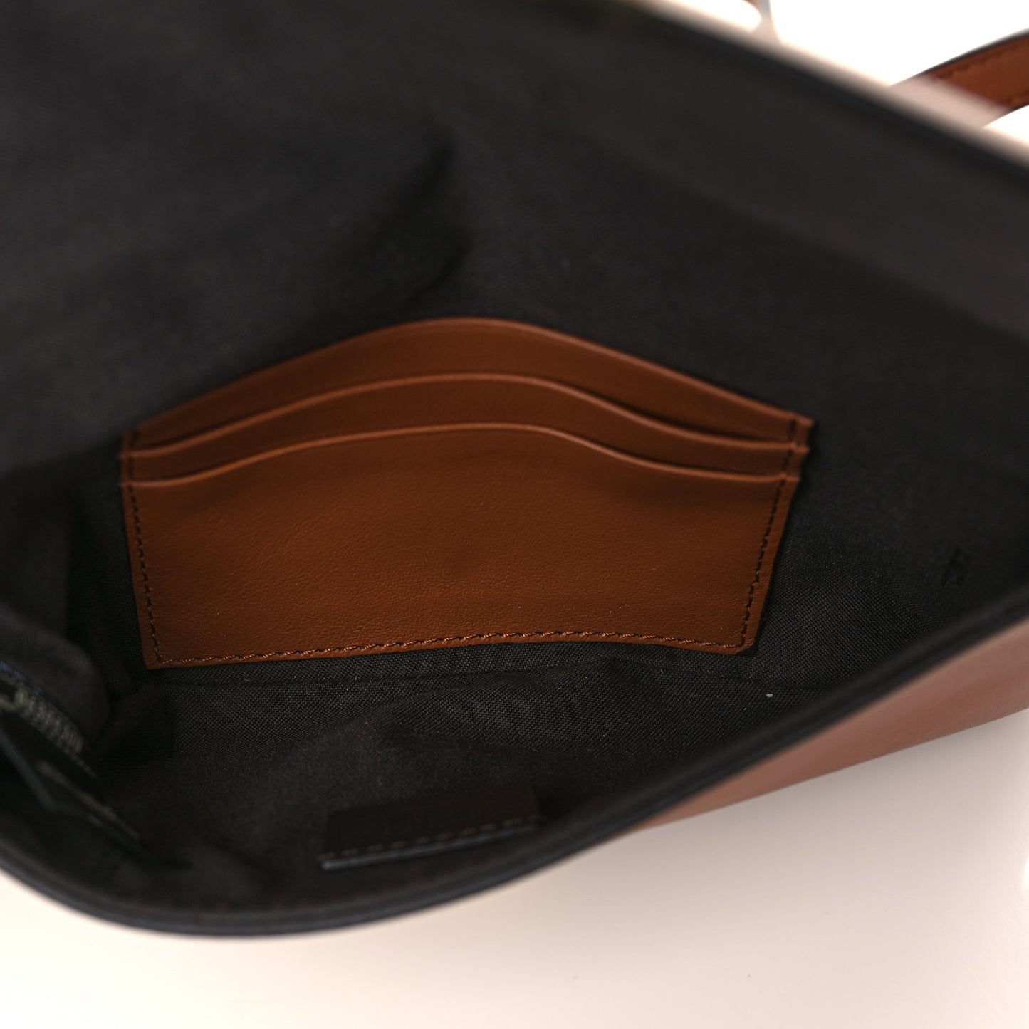 Vitello Grace Matte Duo Baguette Camel