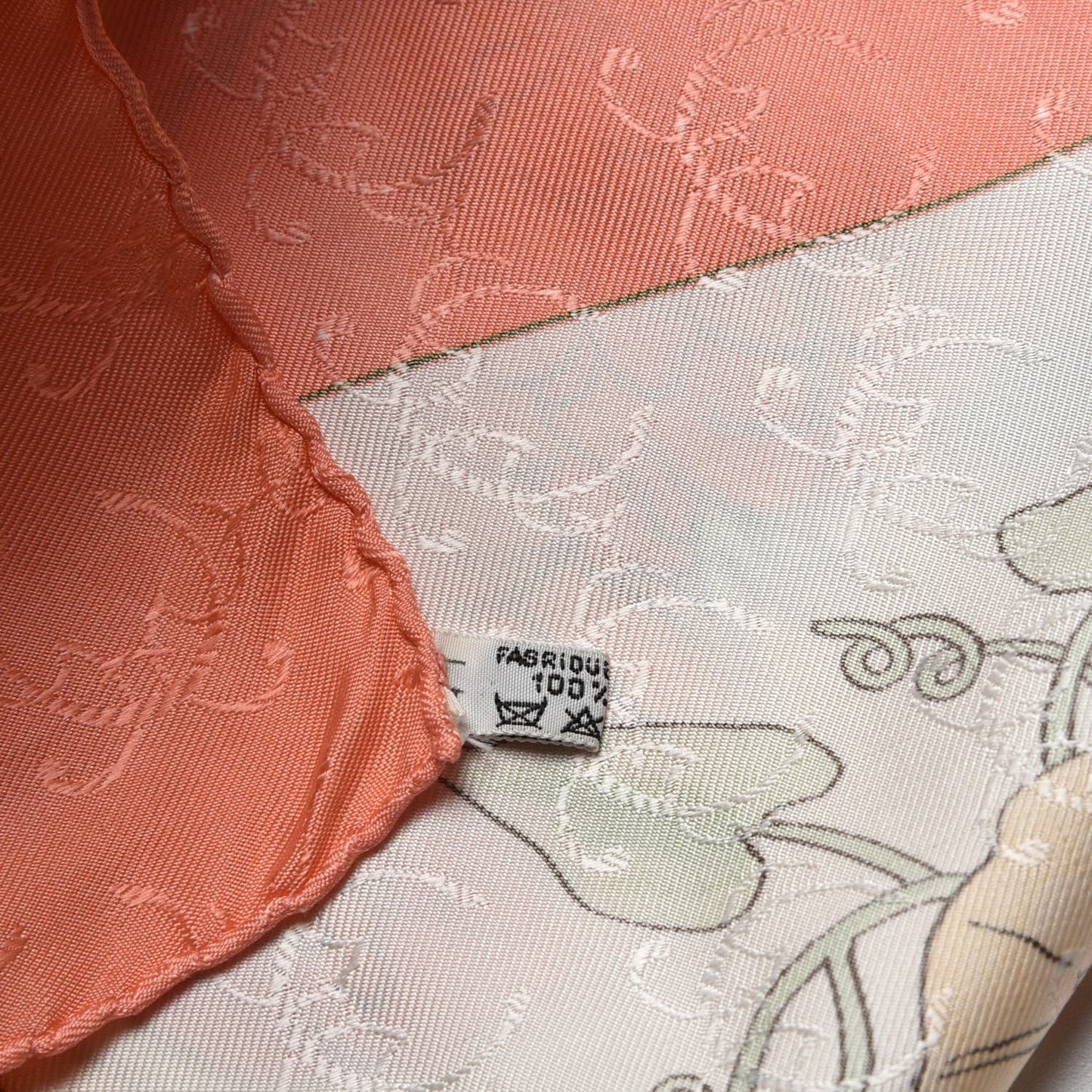 Jacquard Silk Romantique Scarf 90