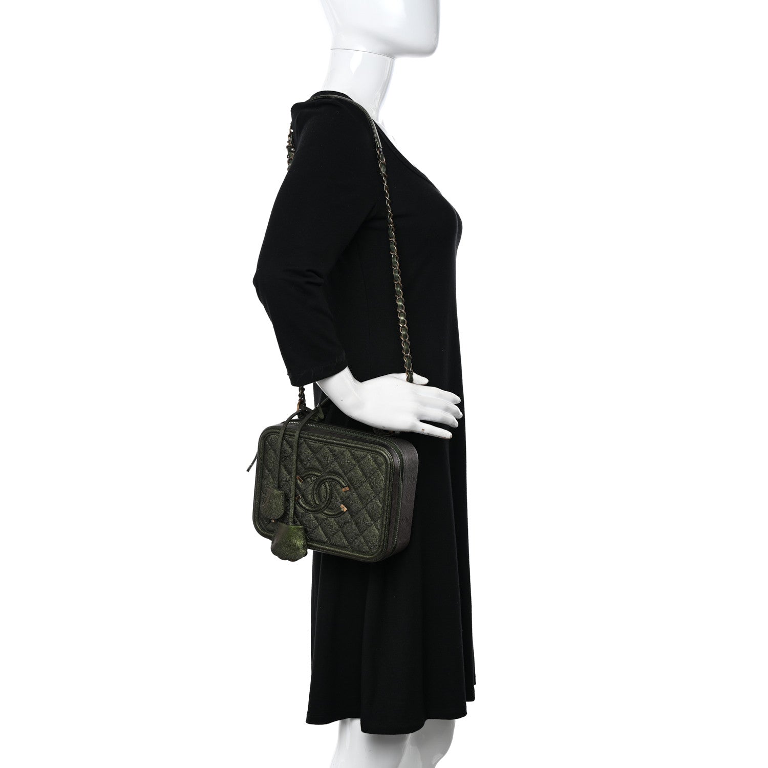 Chanel Iridescent Caviar Quilted Medium CC Filigree Vanity Case Green 2 of 10