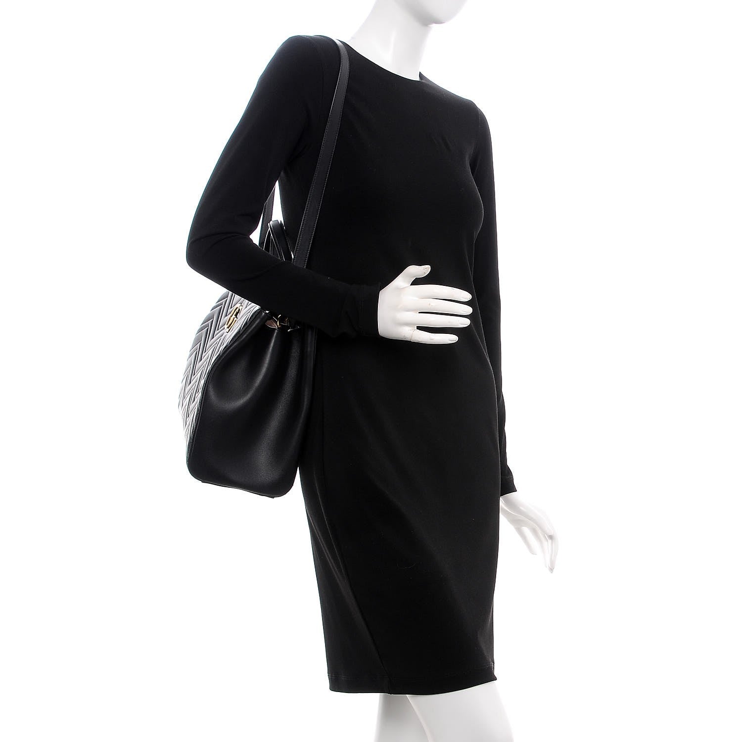 Gucci Calfskin Matelasse Medium GG Marmont Tote Black 2 of 10
