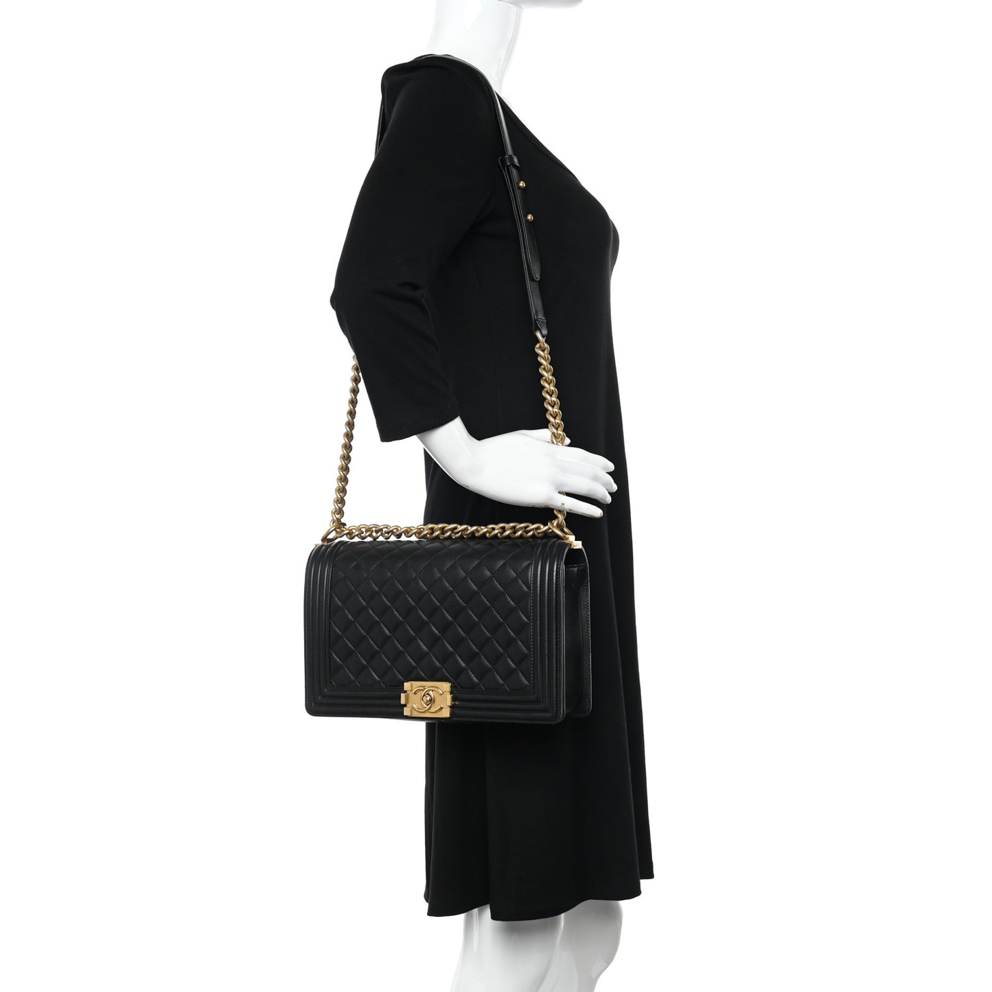 Lambskin Quilted New Medium Boy Flap Black