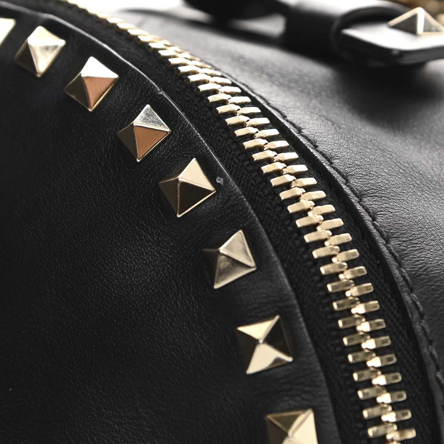 Valentino Garavani Vitello Medium Rockstud Backpack Black 10 of 11
