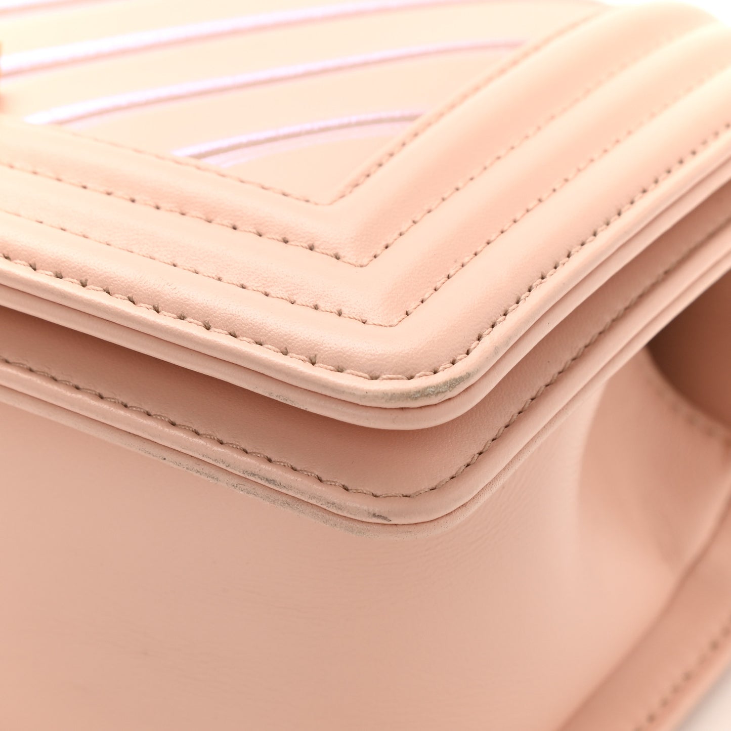 Calfskin Painted Chevron Embossed Medium Boy Flap Pink