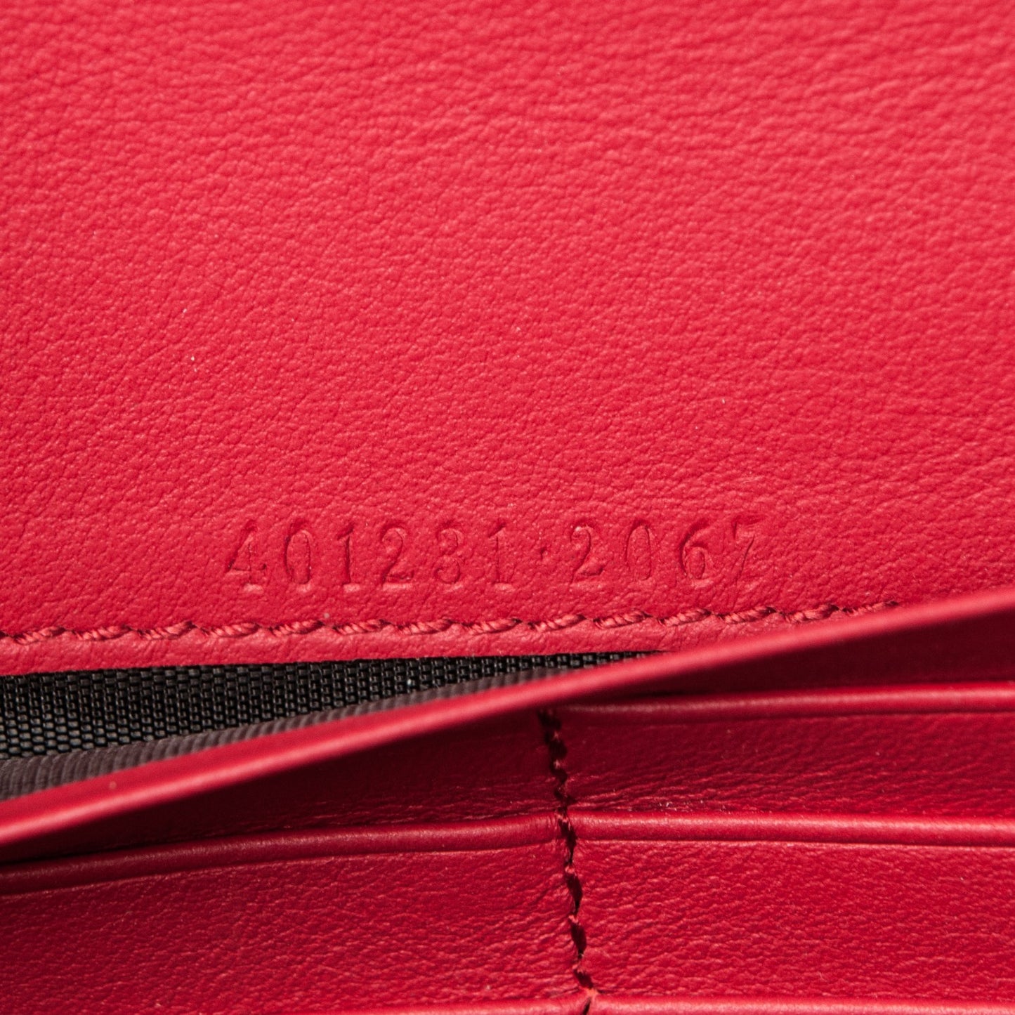 GG Supreme Monogram Mini Dionysus Chain Wallet Beige Vulcanic Red