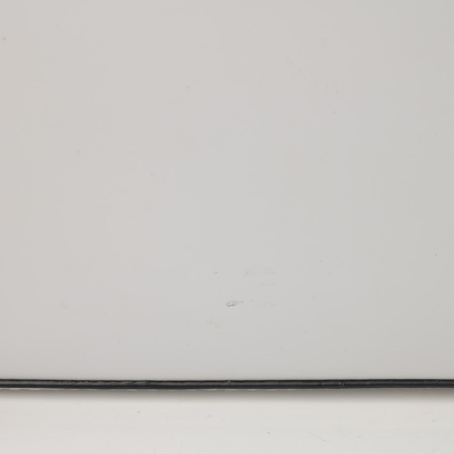 Epi Neonoe White