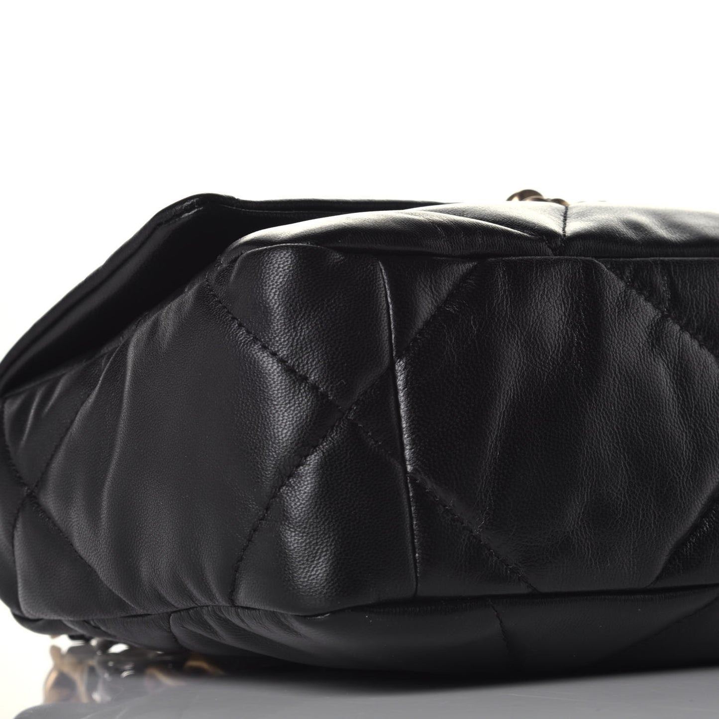 Goatskin Quilted Medium Chanel 19 Flap Black