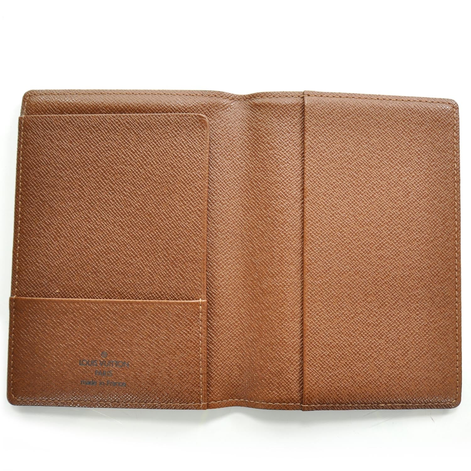 Louis Vuitton Monogram Passport Cover 5 of 7