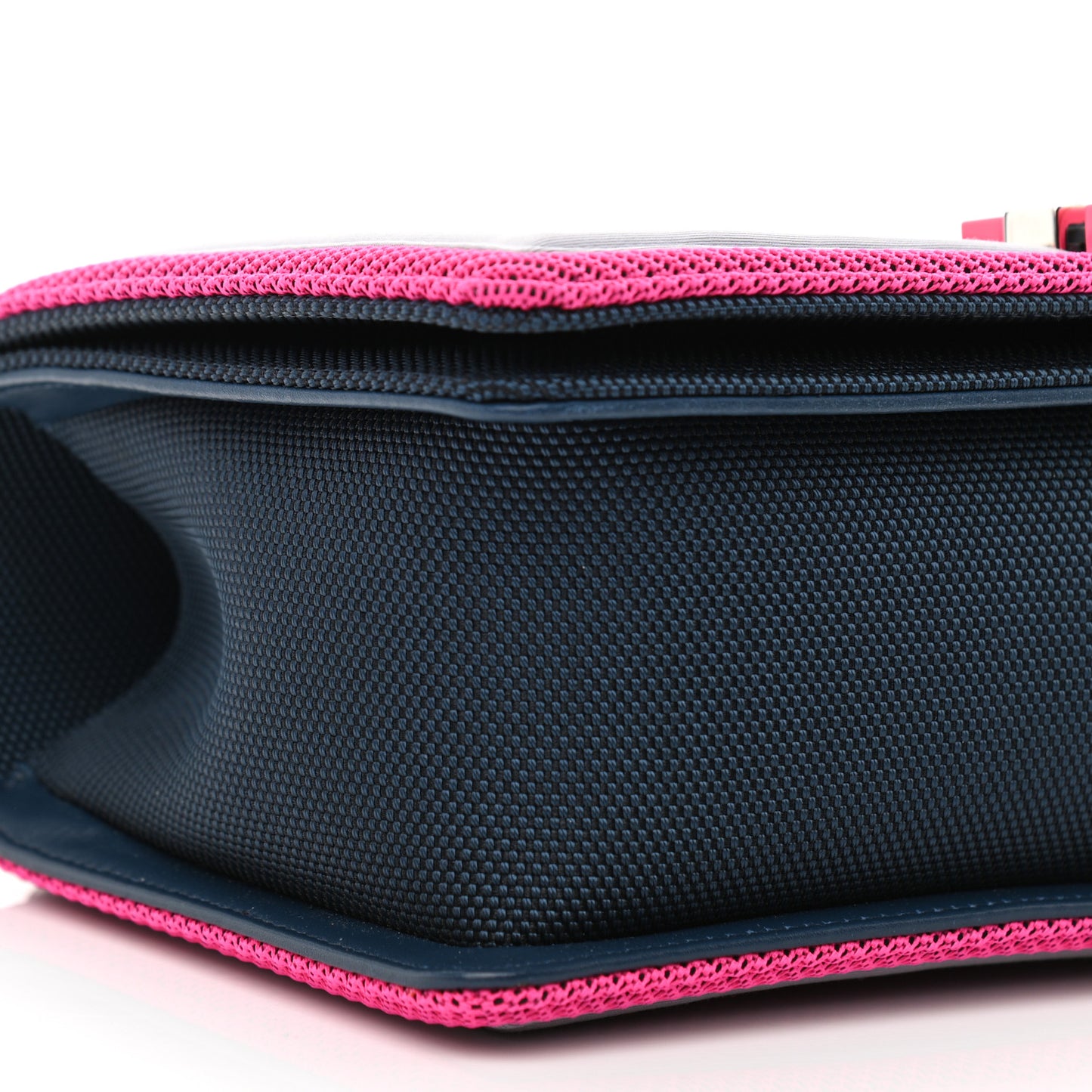 Canvas Quilted Medium Fluo Boy Flap Dark Navy Fuchsia Grey