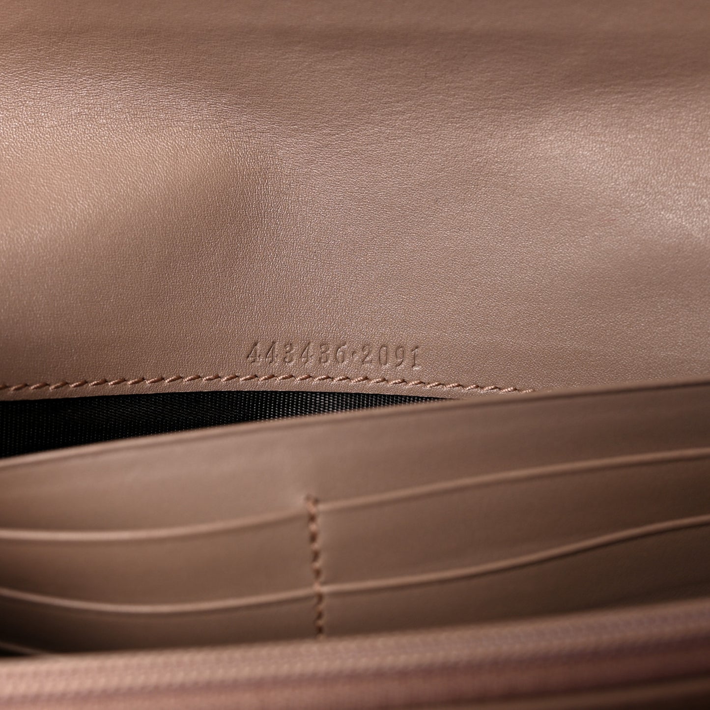 Calfskin Matelasse GG Marmont Continental Wallet Porcelain Rose