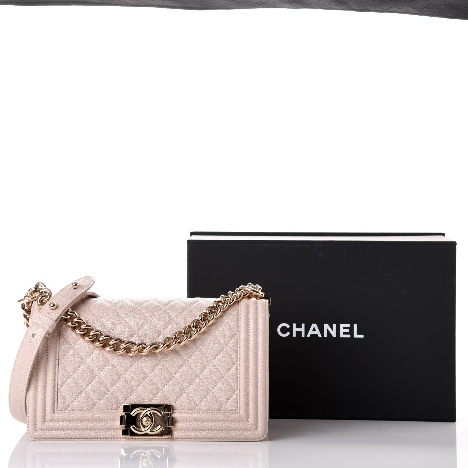 Chanel Caviar Quilted Medium Boy Flap Light Pink 10 of 10