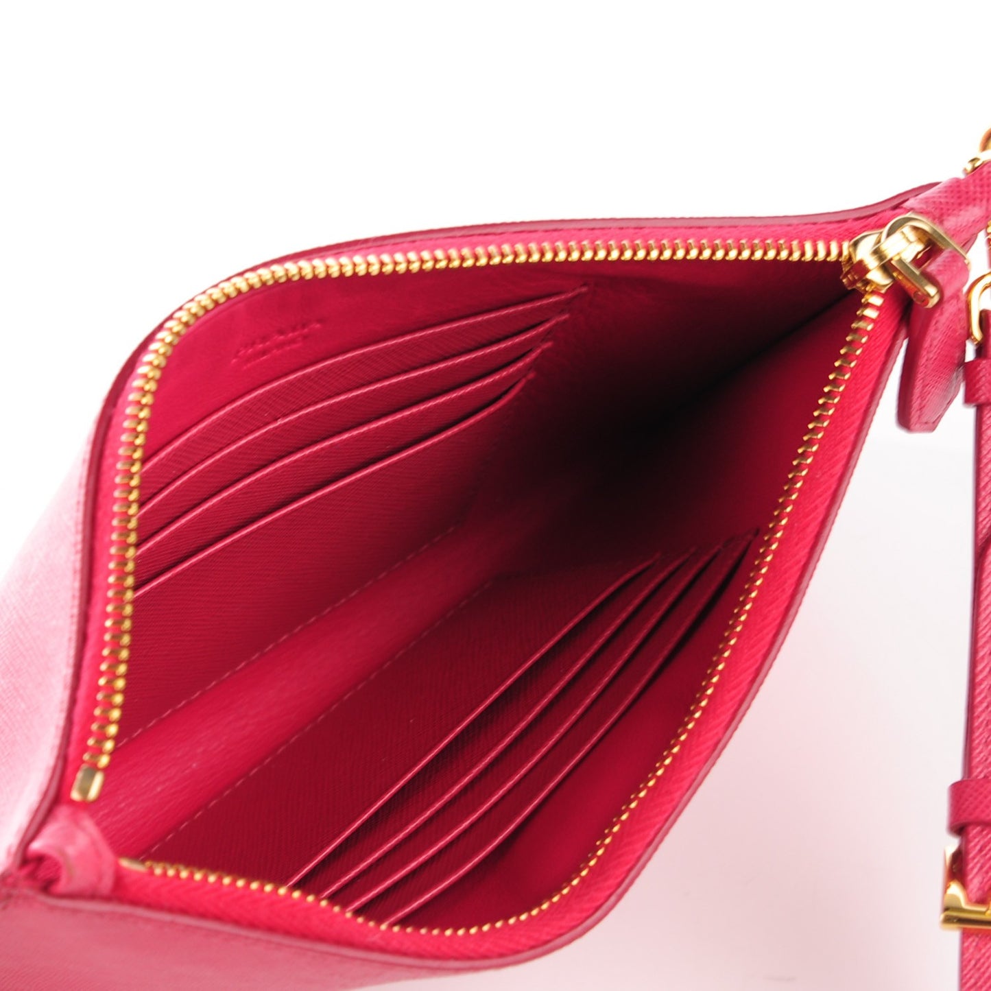 Saffiano Flat Zip Wristlet Peonia