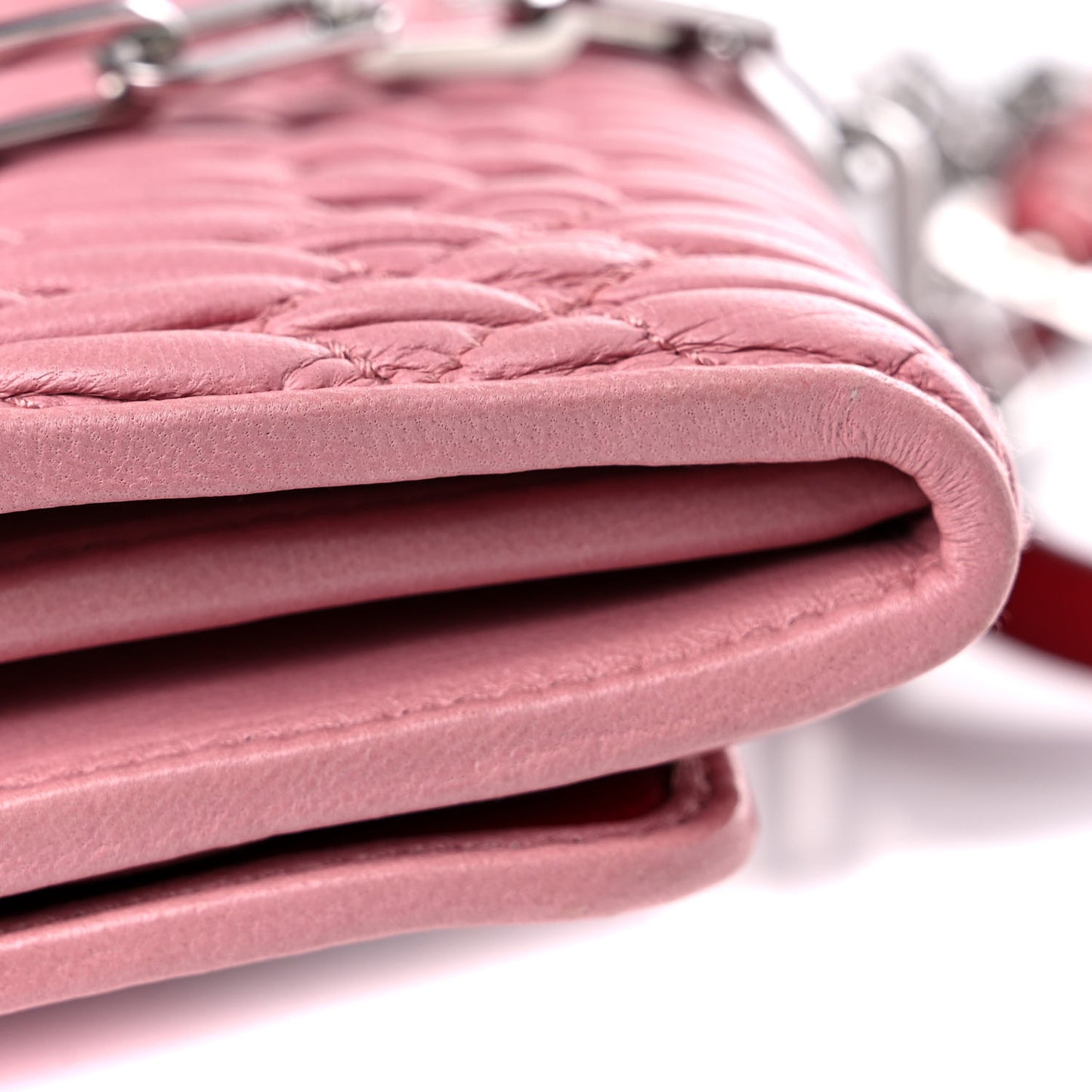 Nappa Matelasse Crystal Cherry Wallet On Chain Rosa