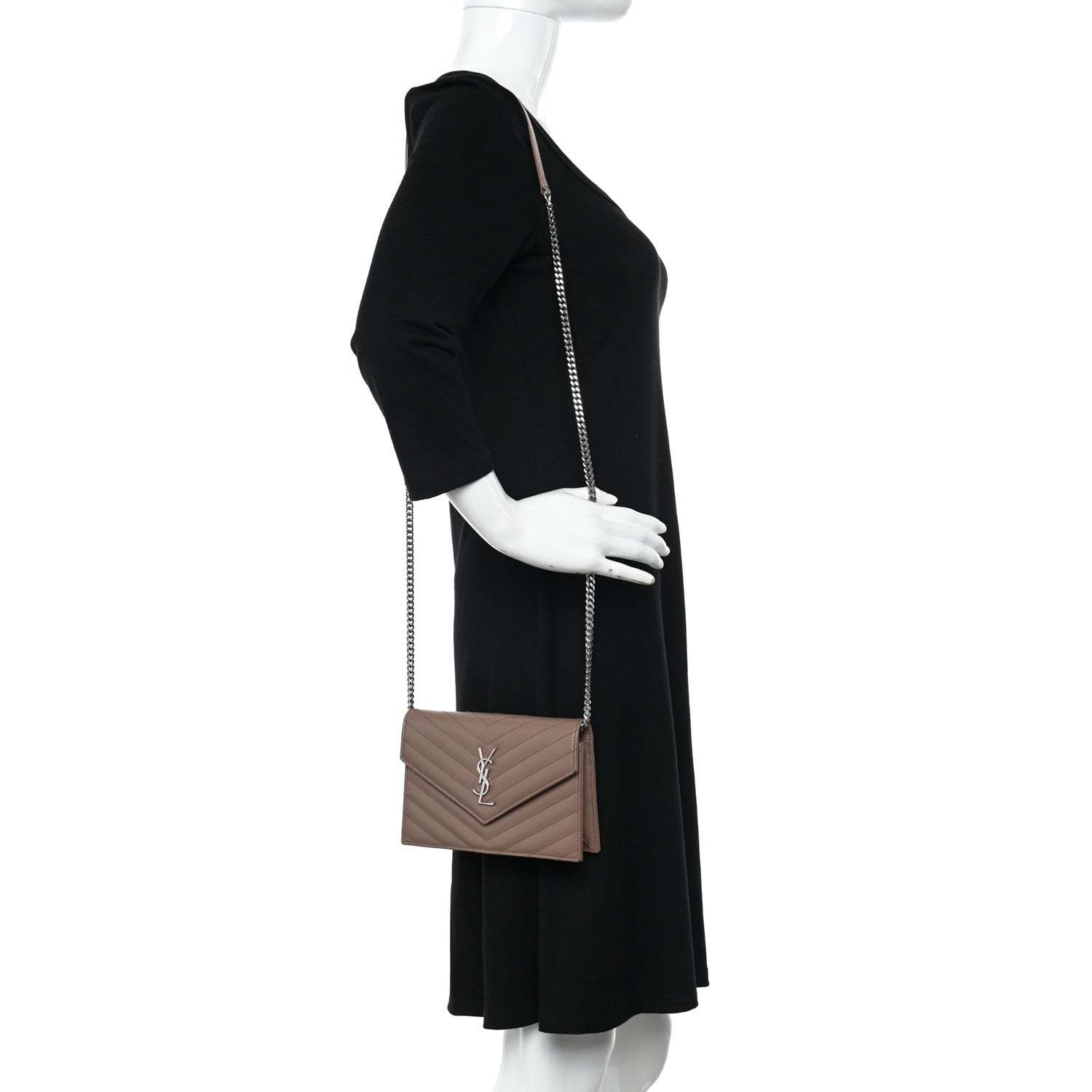 Saint Laurent Grain De Poudre Matelasse Chevron Monogram Envelope Chain Wallet Fard 2 of 11