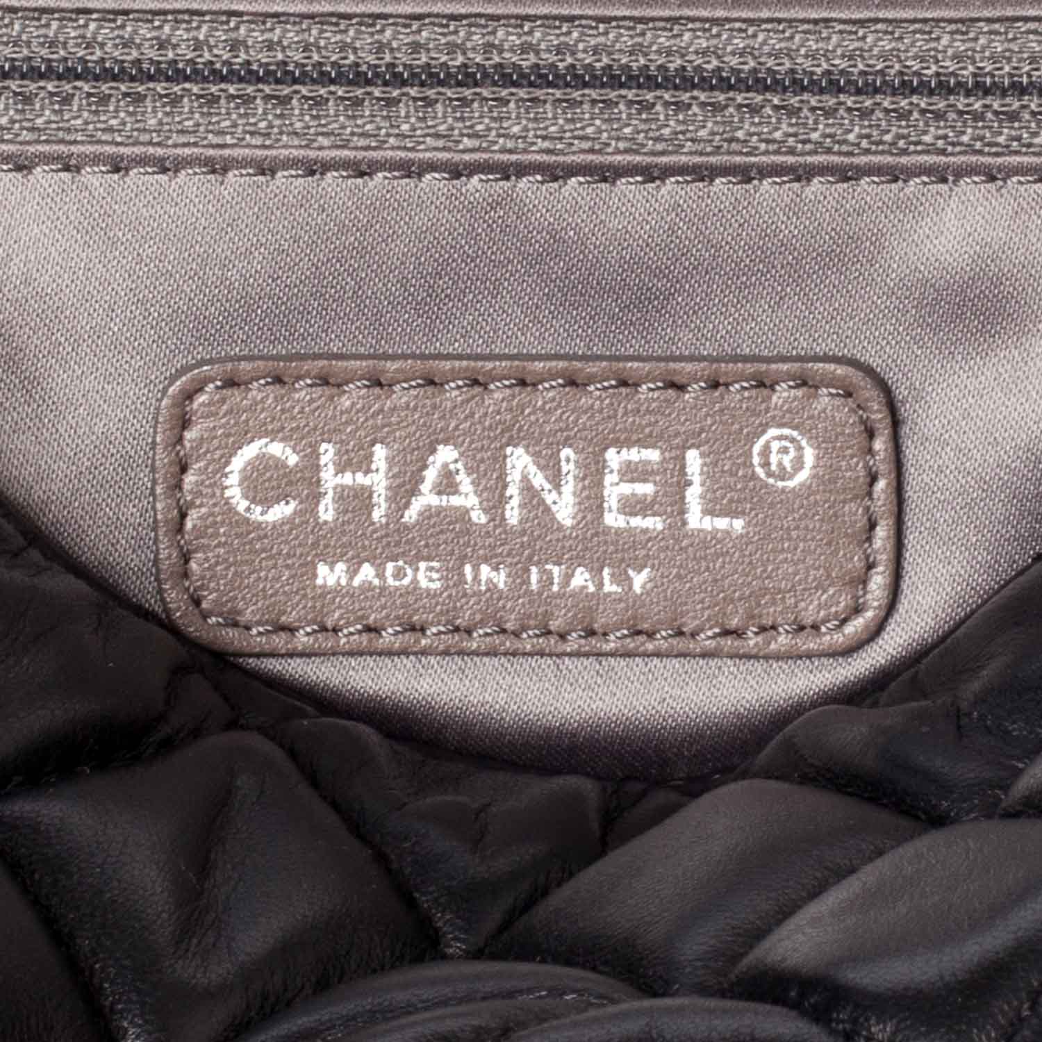 Chanel Lambskin Medium Coco Rain Flap Black 9 of 14