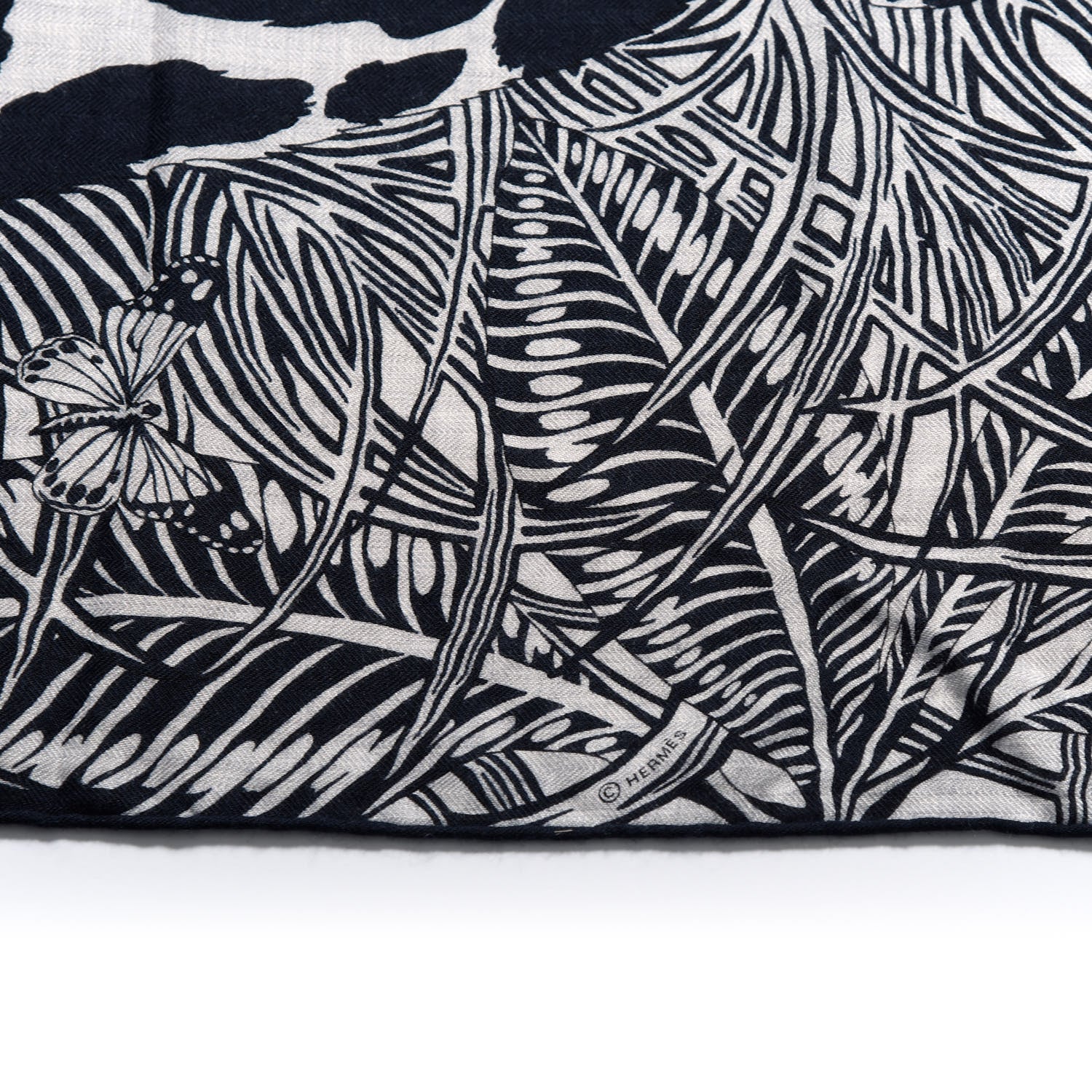 Hermes Cashmere Silk Jaguar Quetzal Shawl 140 Gris Chine Bleu Black Gris 6 of 7