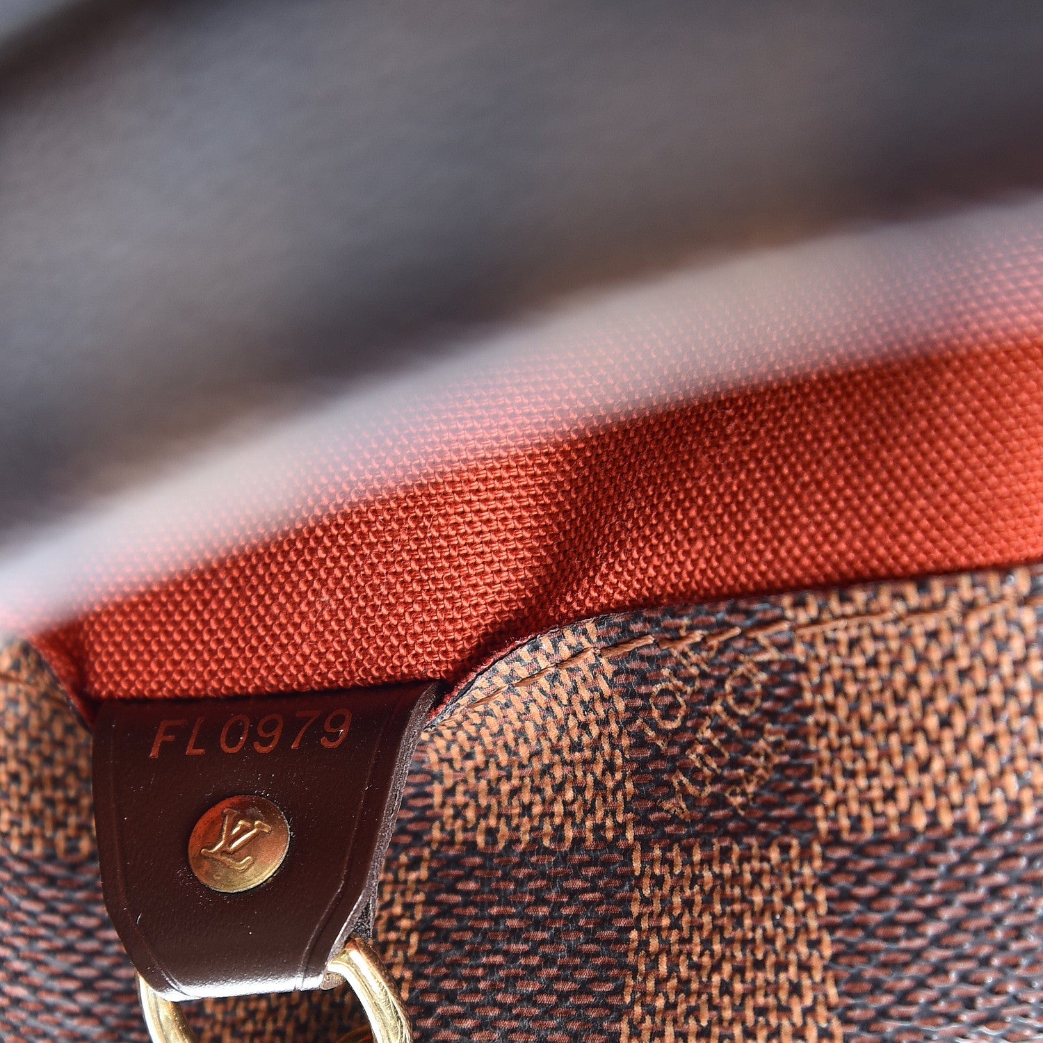 Louis Vuitton Damier Ebene Clifton 6 of 10