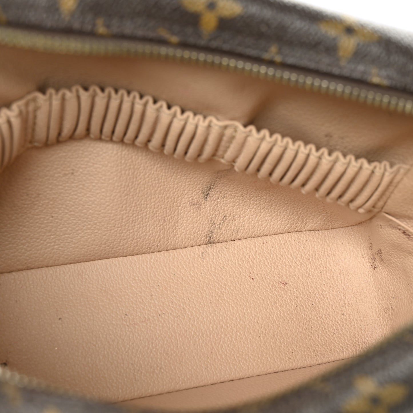 Monogram Trousse Toilette 23