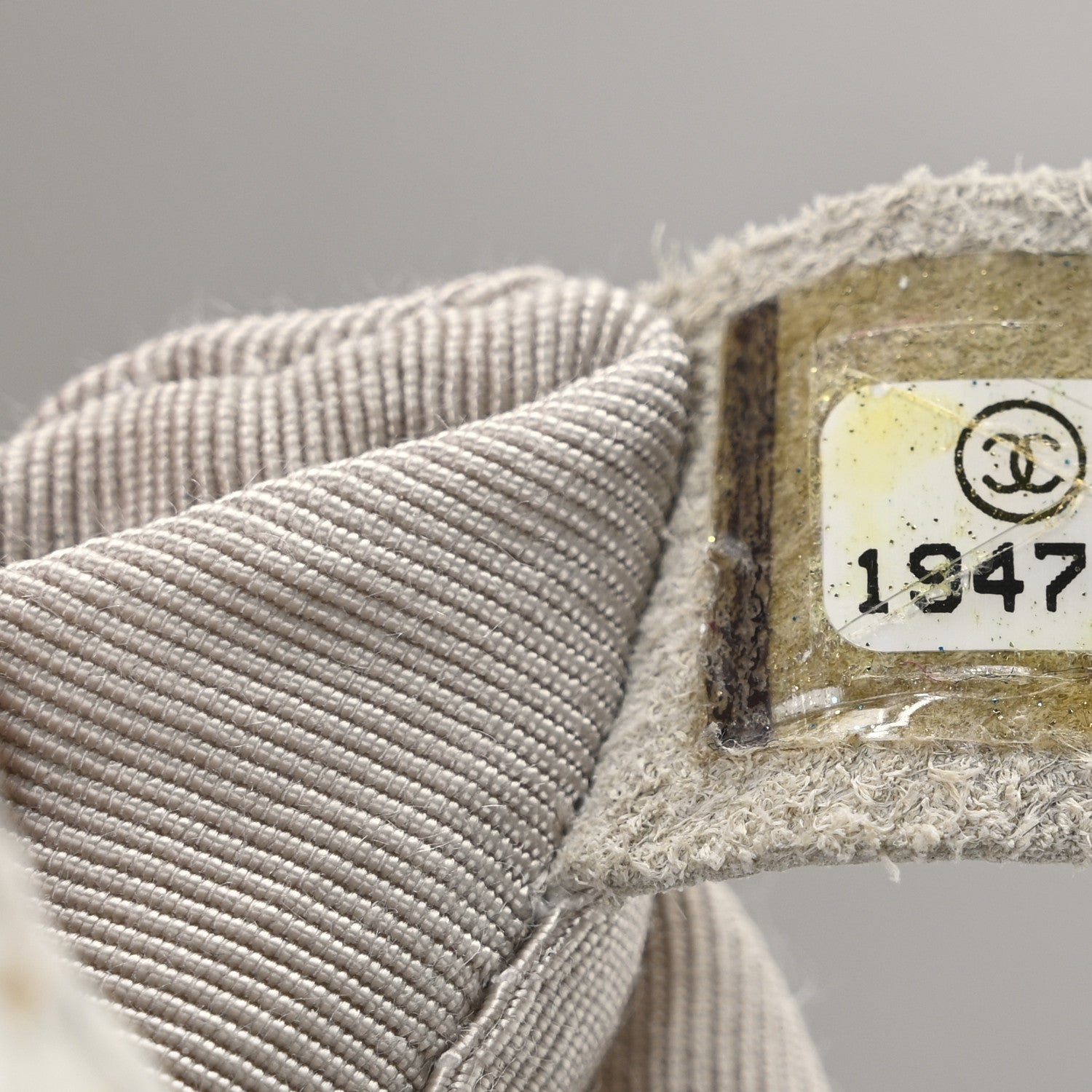 Chanel Distressed Patent Quilted Medium Boy Flap White 7 of 14