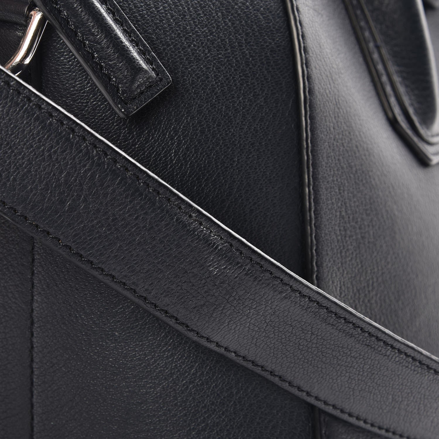 Givenchy Sugar Goatskin Medium Antigona Navy 18 of 18