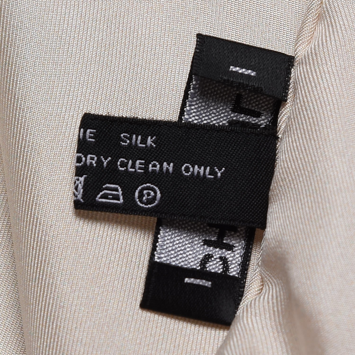 Chanel Silk Column Pillar CC Logo Stole White 6 of 6