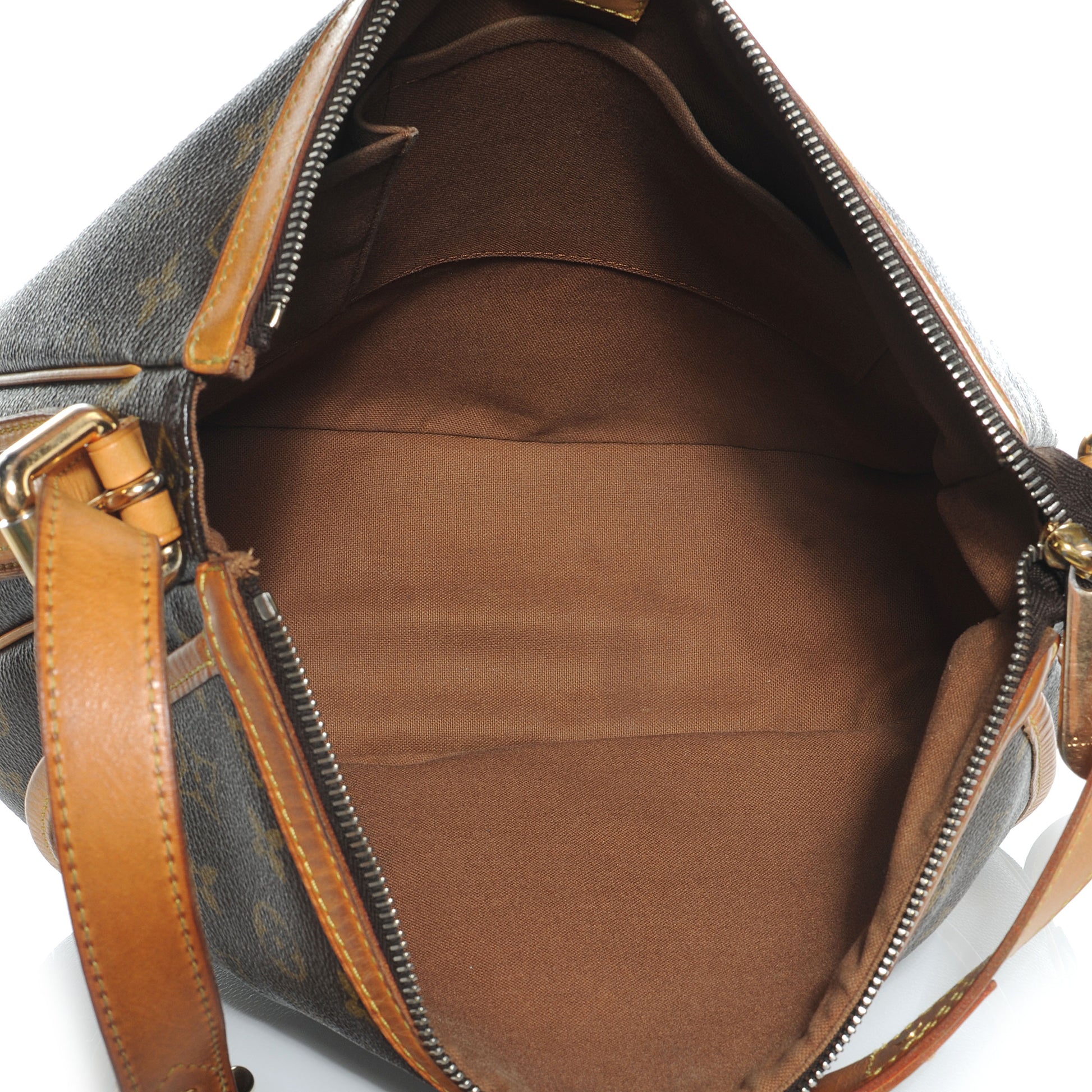 Louis Vuitton Monogram Tulum GM 6 of 8