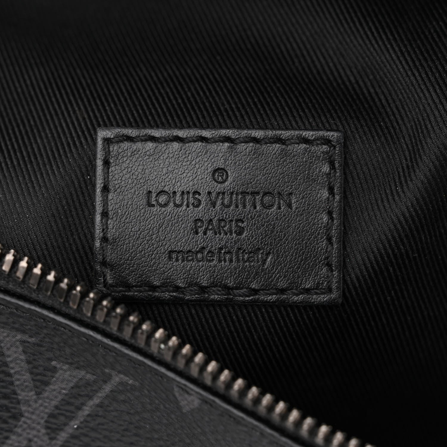 Louis Vuitton Monogram Eclipse Discovery Bumbag PM 6 of 9