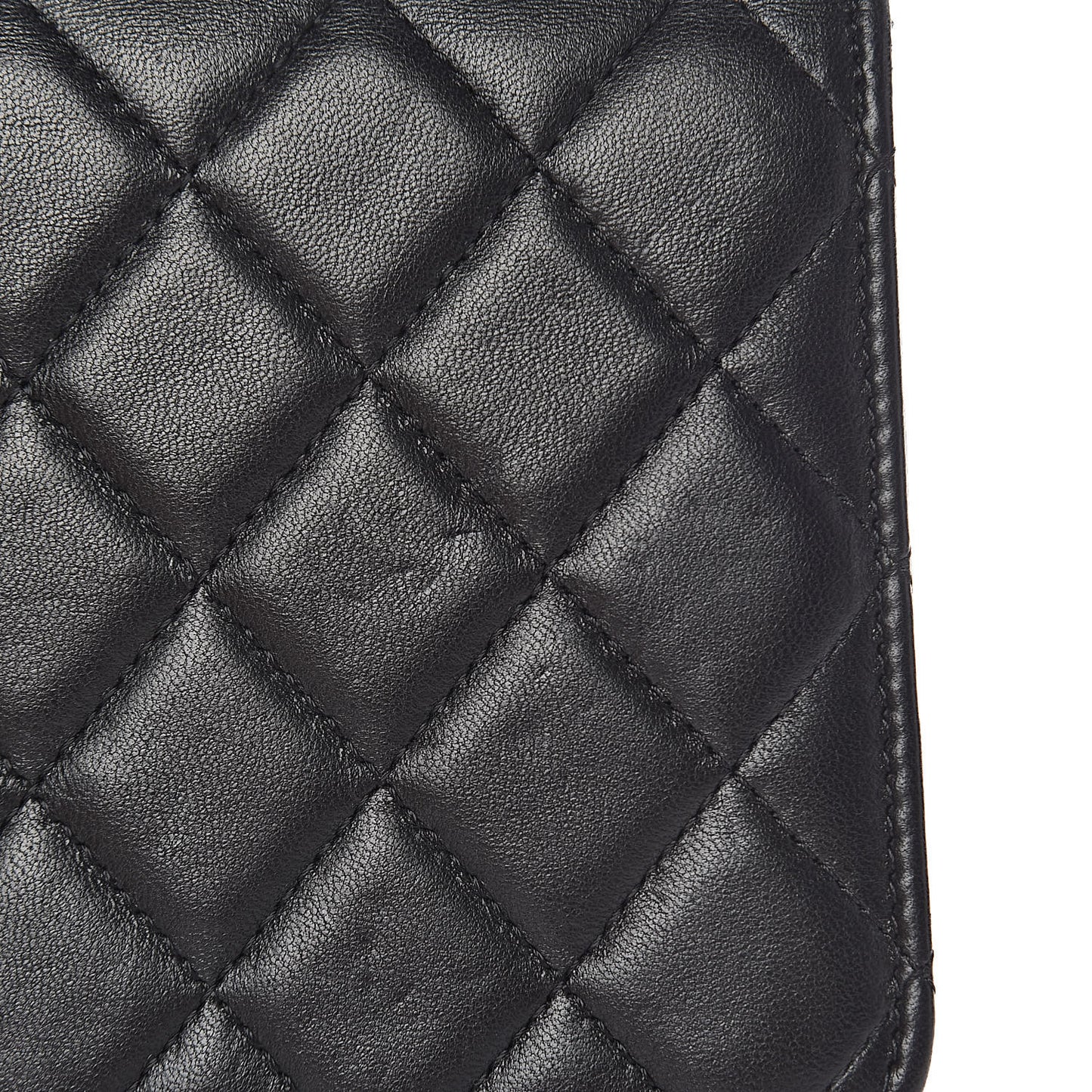 Lambskin Quilted Golden Class Wallet on Chain WOC Black