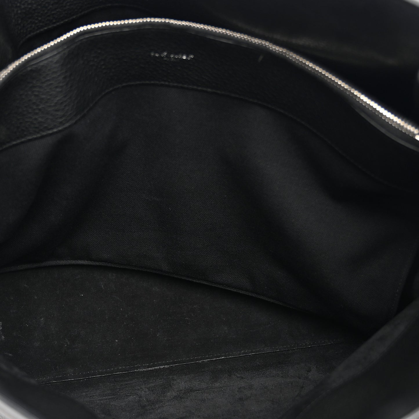 Grained Calfskin Large Souple Sac De Jour Black