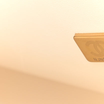 Chanel Caviar Quilted Jumbo Double Flap White 6 of 10