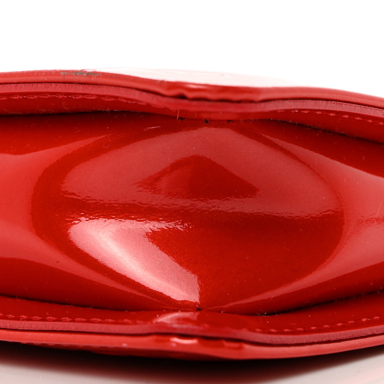 Louis Vuitton Vernis Lexington Pochette Rouge 9 of 11