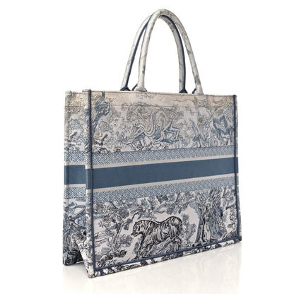 Christian Dior Gradient Canvas Embroidered Large Dioriviera Toile De Jouy Book Tote Blue 3 of 10