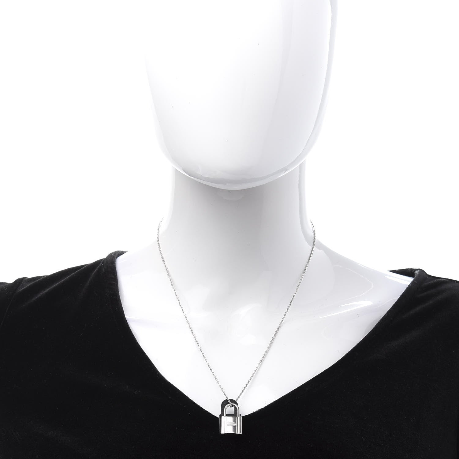 Hermes Swift Small O'Kelly Pendant Necklace Black 2 of 8