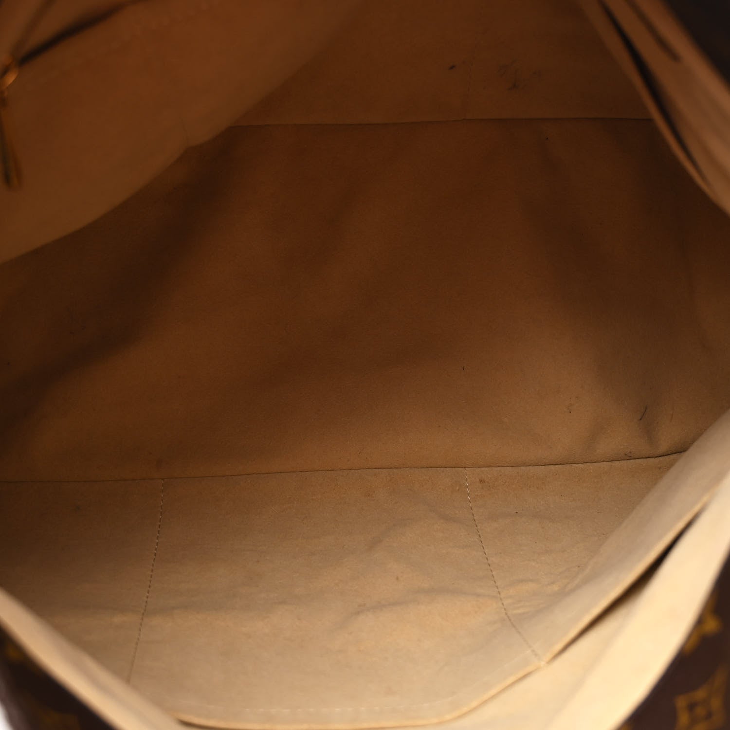 Louis Vuitton Monogram Artsy MM 5 of 9