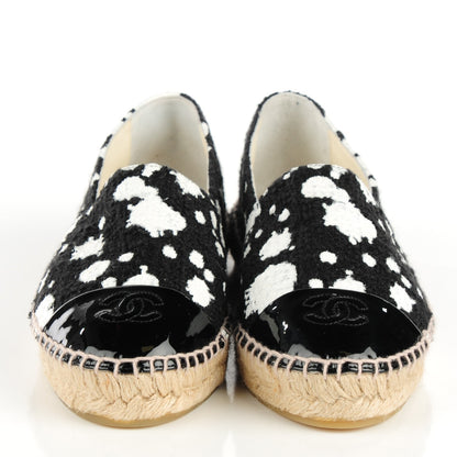 Chanel Patent Tweed Splatter Paint Print Cap Toe CC Espadrilles 38 Black White 2 of 7