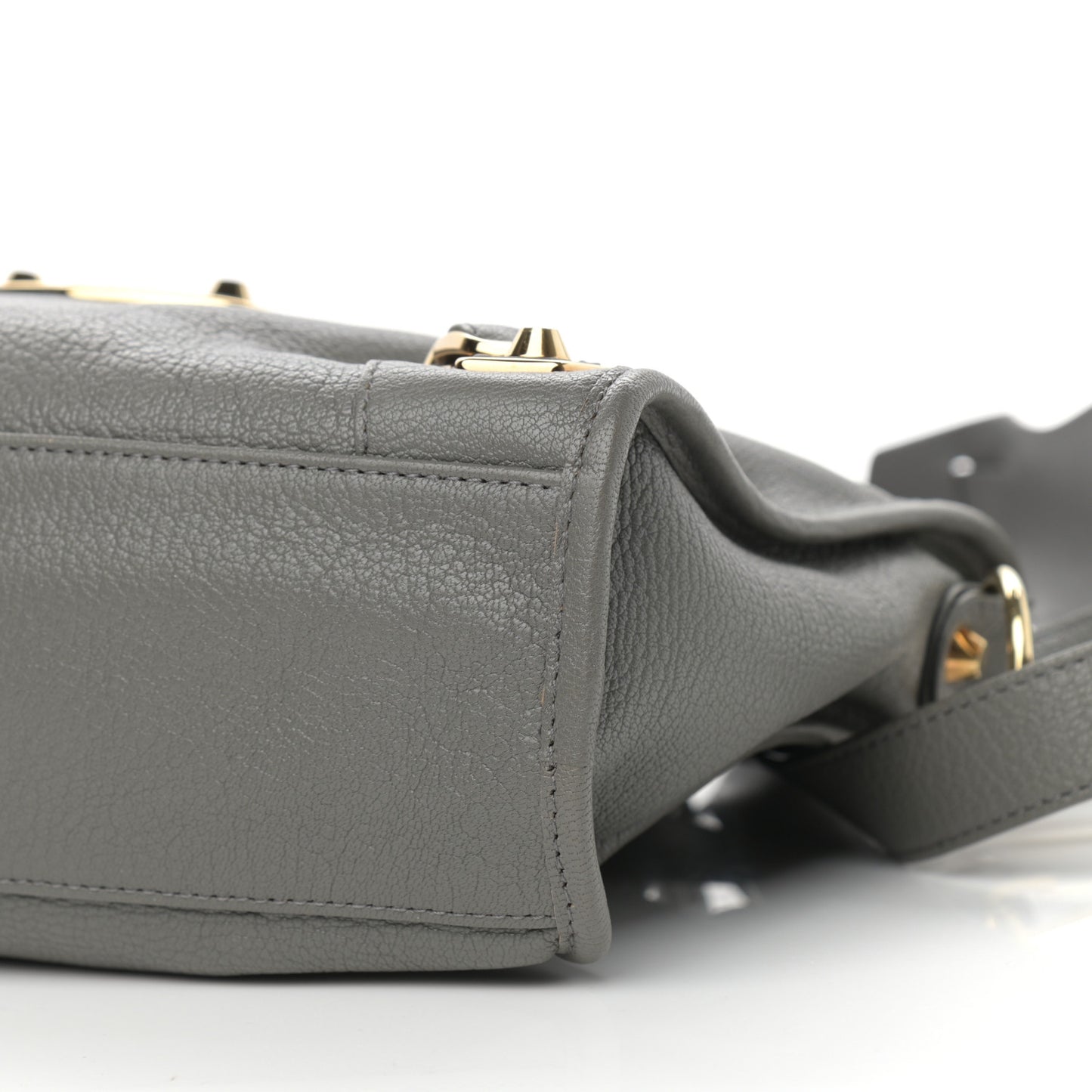 Chevre Gold Metallic Edge Hardware S City Gris Acier