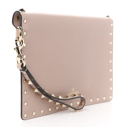 Valentino Garavani Vitello Medium Rockstud Envelope Flat Wristlet Pouch Poudre 3 of 9