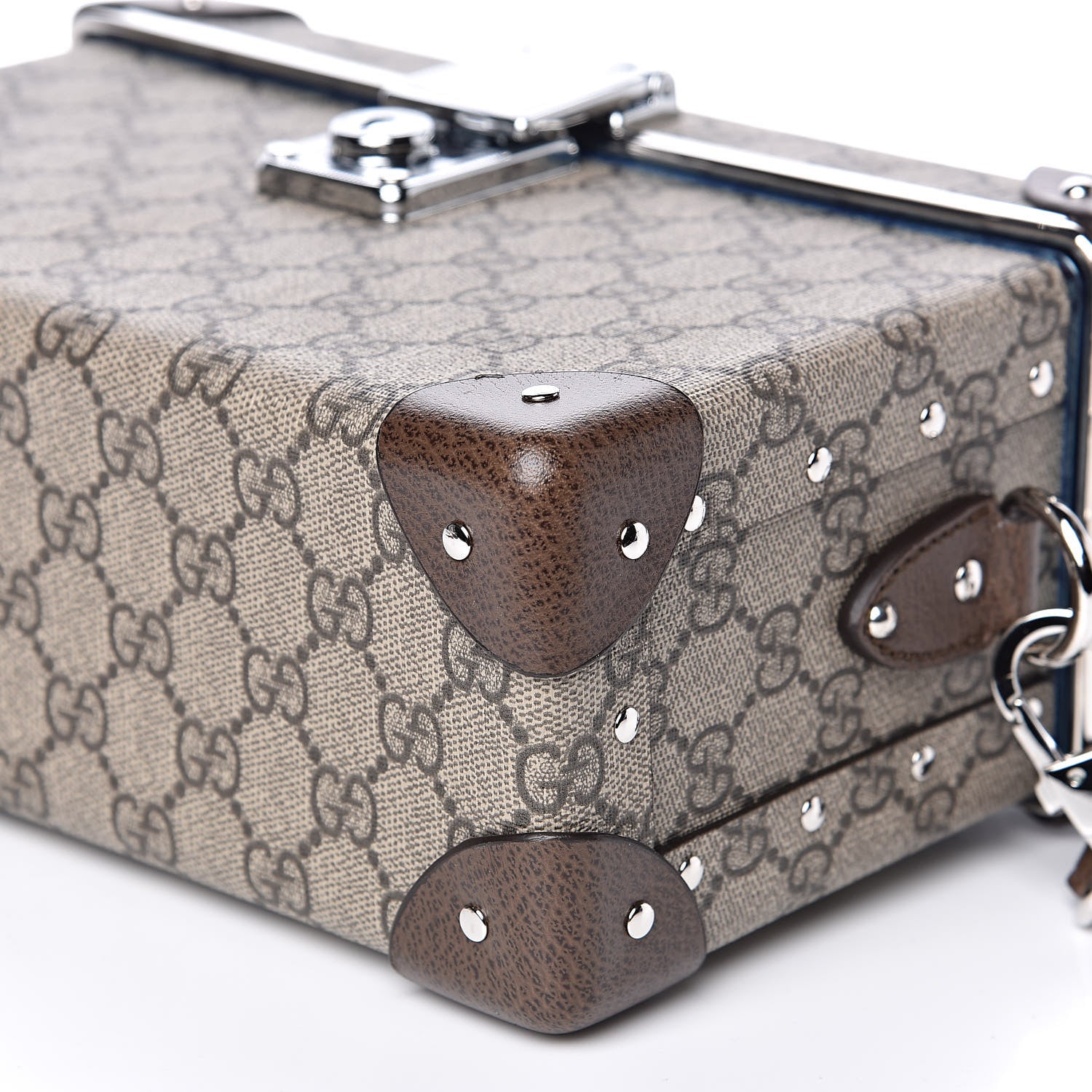 Gucci GG Supreme Monogram Globe-Trotter Beauty Case Brown 9 of 10
