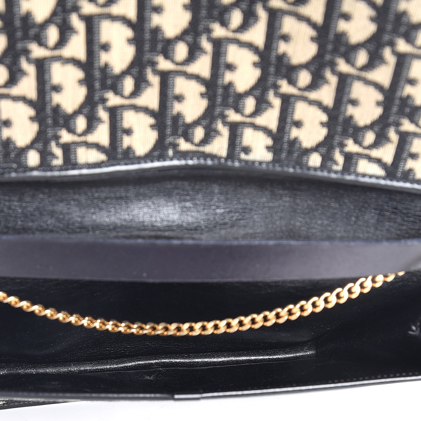 Monogram Chain Flap Black