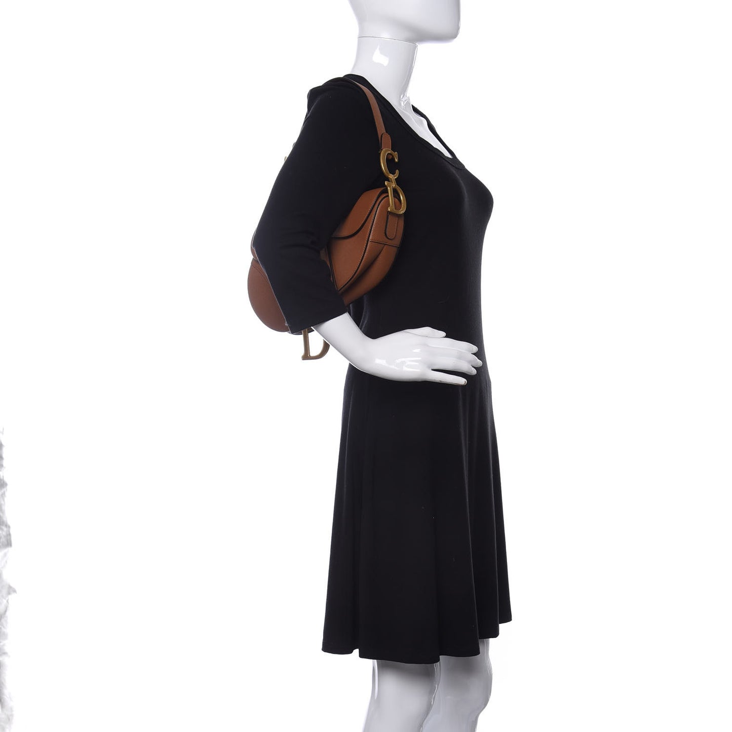 Grained Calfskin Saddle Bag Camello