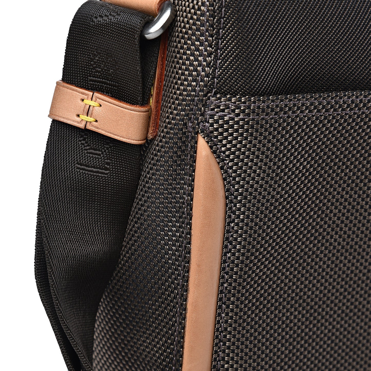 Damier Geant Messenger Bag Terre