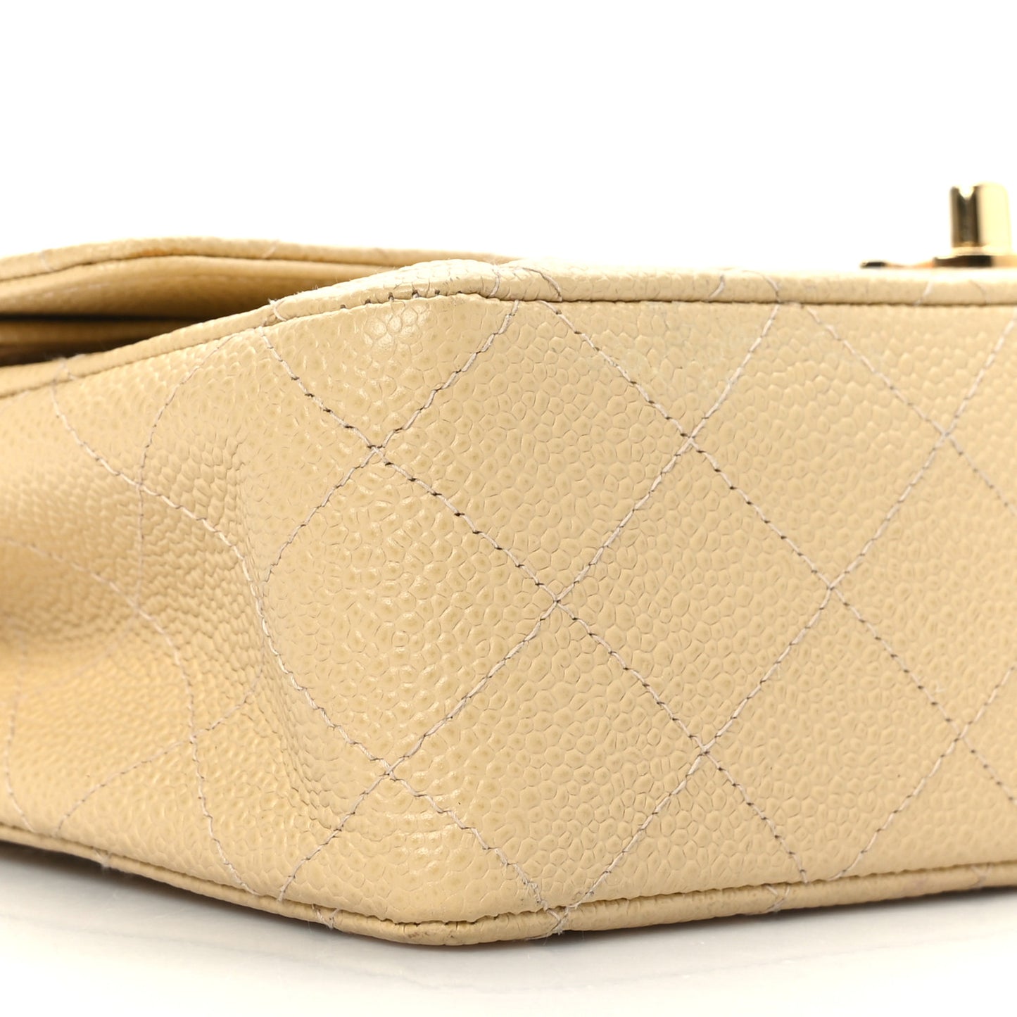 Caviar Quilted Medium Double Flap Beige Clair
